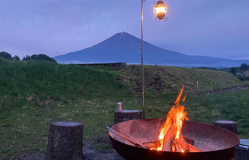 Bonfire is one of the attractions of glamping