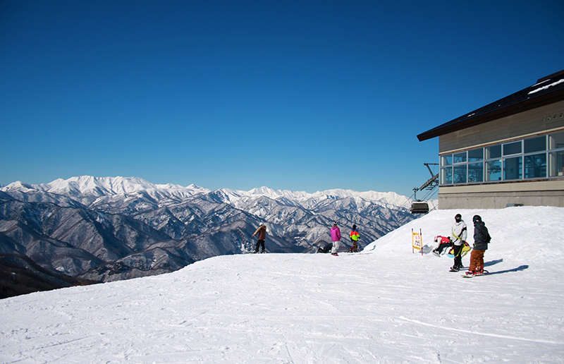 Hodaigi Ski Resort: Elevation 1,400 M