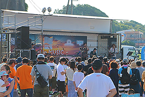 Live Stage